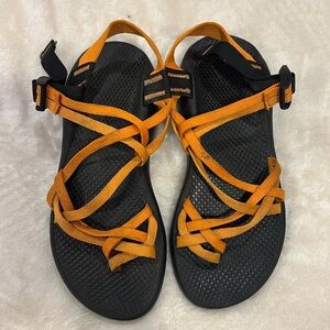 Womens chacos